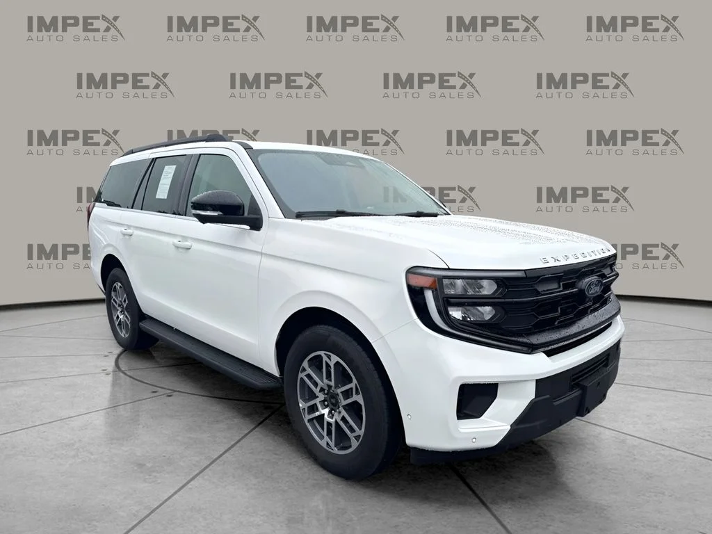 Used 2025 White Ford Active image 4