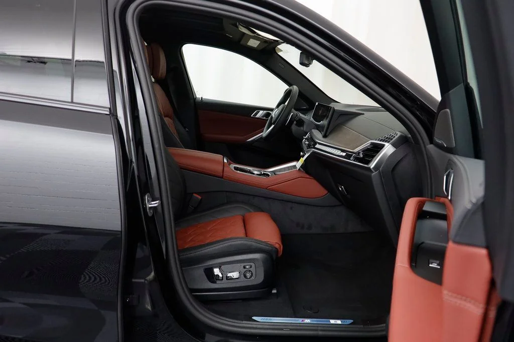 New 2026 Black BMW xDrive40i image 19