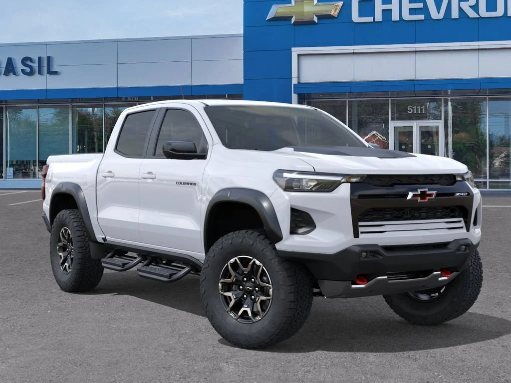 New 2026 Summit White Chevrolet ZR2 image 7