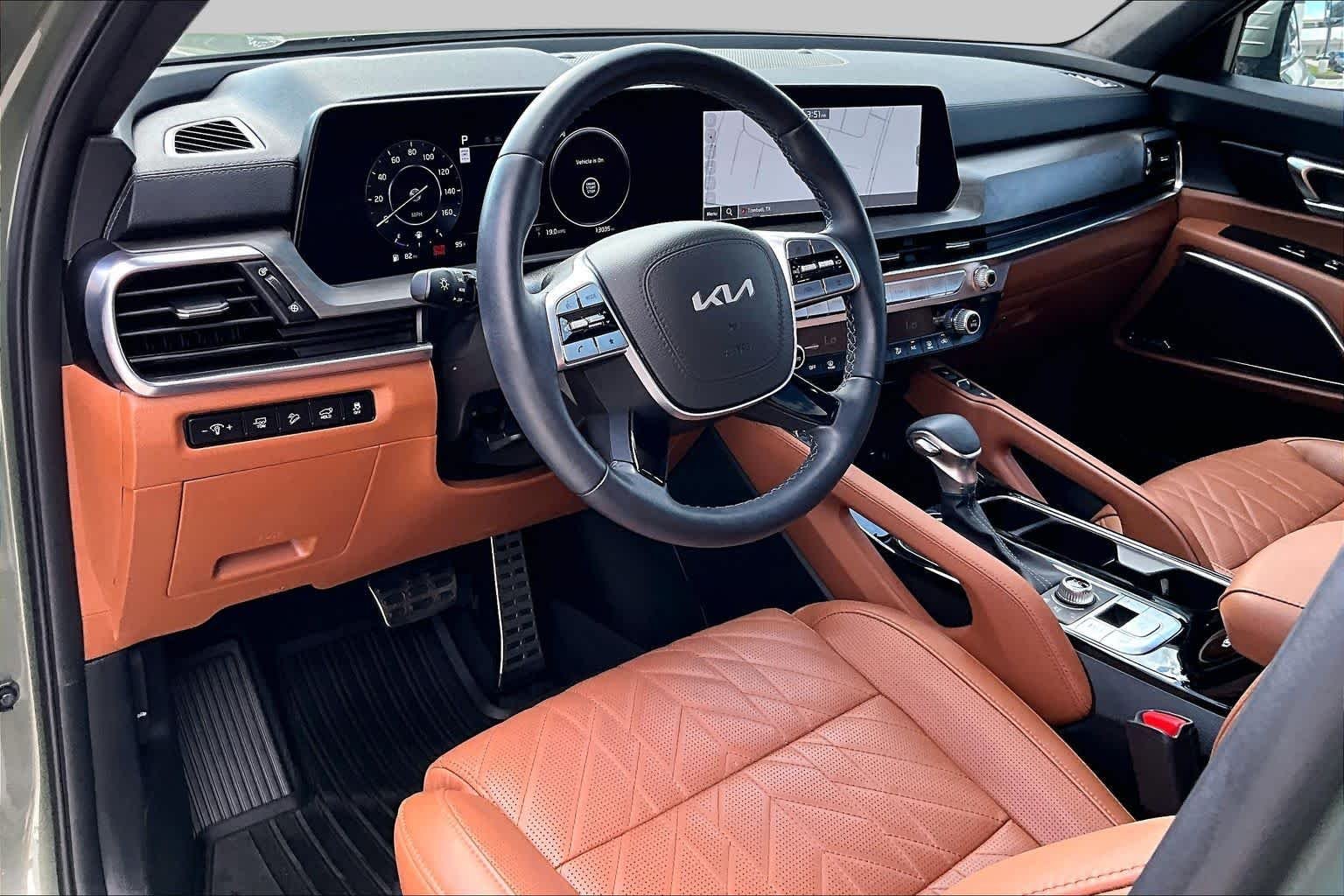 Certified Used 2025 Jungle Green Kia SX-Prestige X-Line image 16