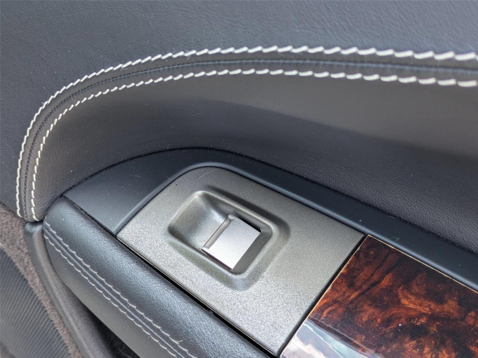 Used 2010 Liquid Silver Jaguar XKR image 43