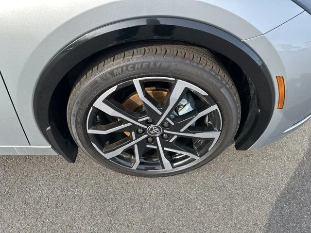 New 2026 Cutting Edge Toyota XSE image 7