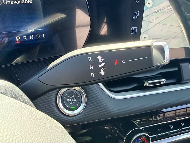 2027 Chevrolet Equinox LT - Photo 18