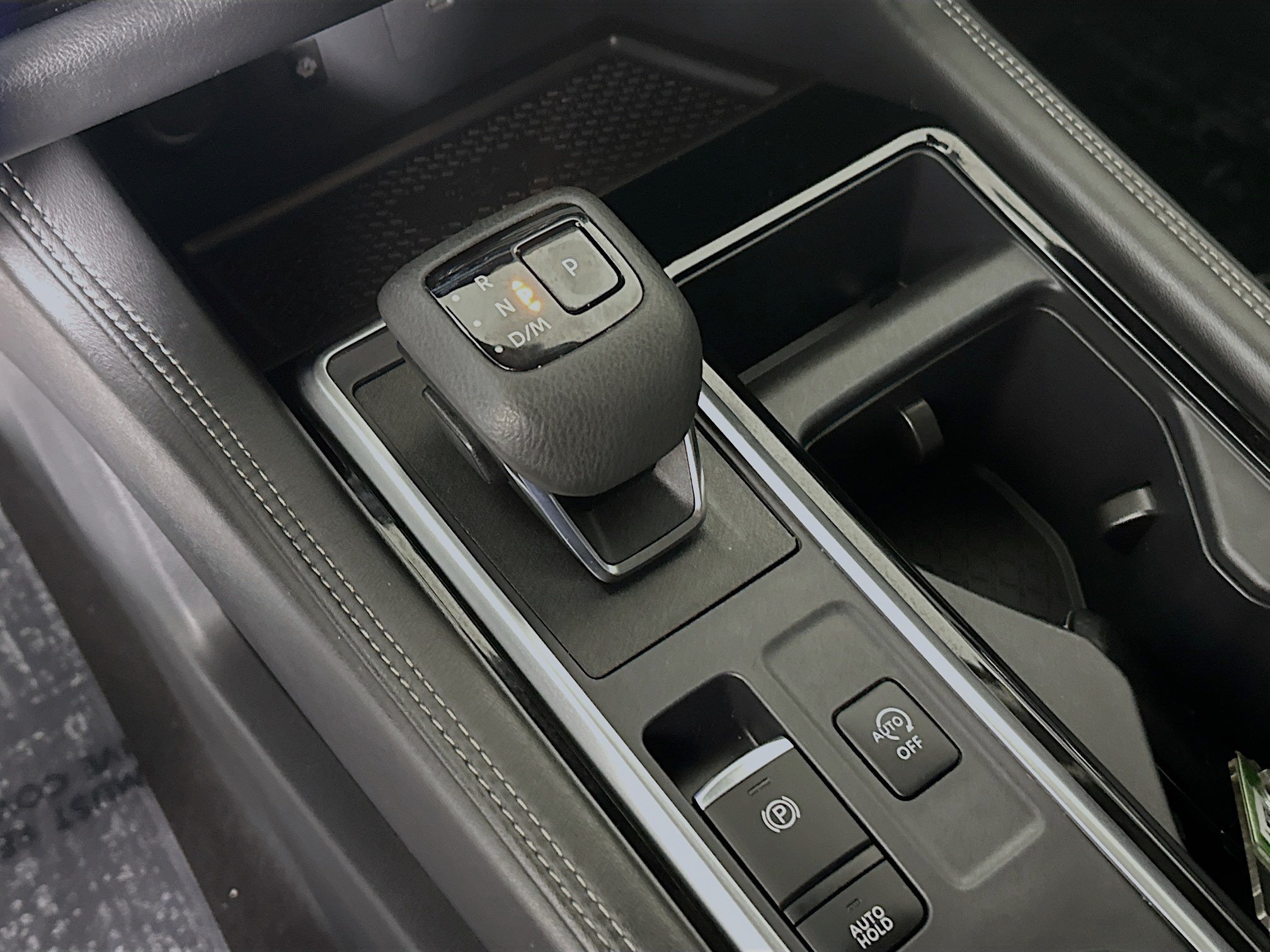 2024 Nissan Pathfinder Platinum - Photo 21