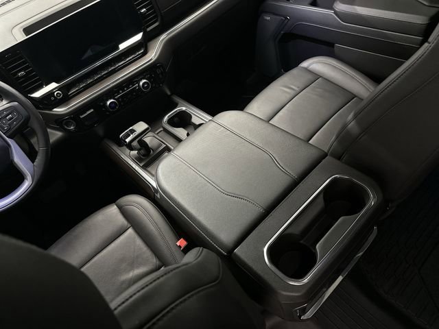 2024 GMC Sierra 1500 SLT - Photo 24