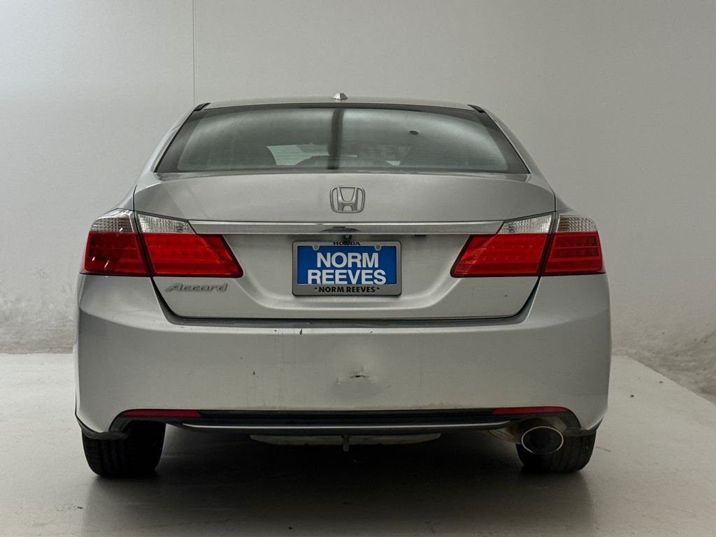 Used 2014 Alabaster Silver Metallic Honda EX-L image 8