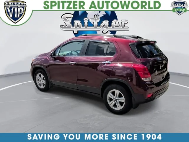Used 2017 Red Chevrolet LT image 7