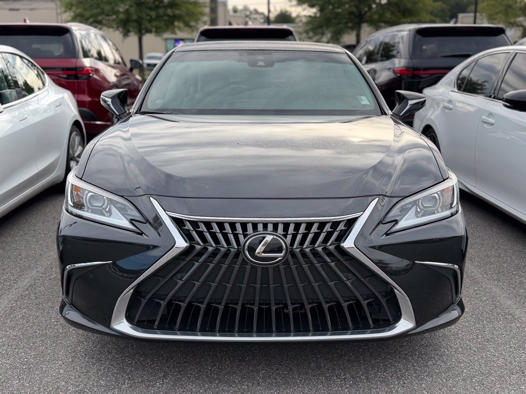 Used 2025 Black Lexus 350 image 2