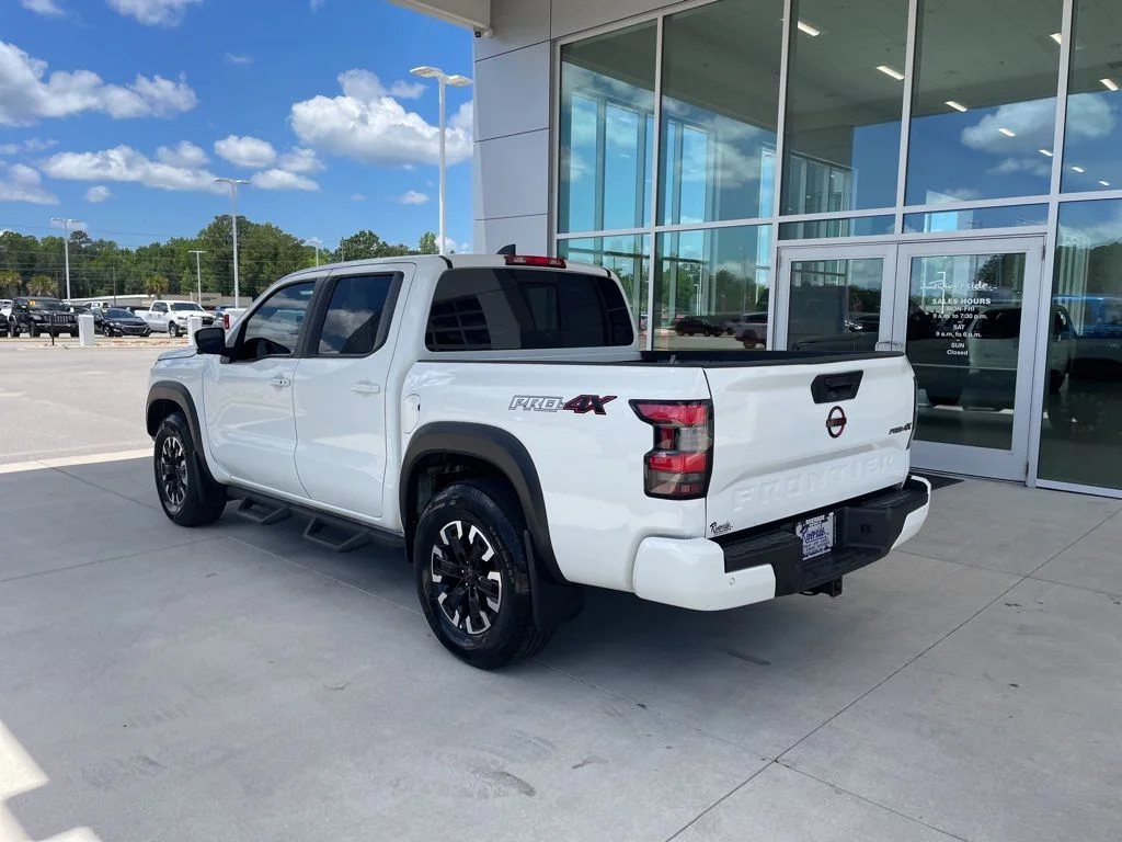 Used 2023 White Nissan PRO-4X image 4