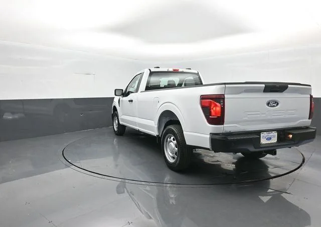 New 2026 Oxford White Ford XL image 5