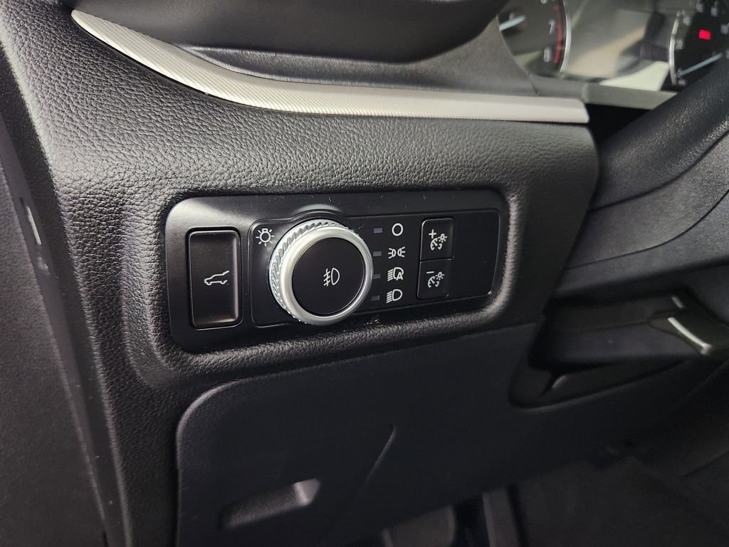 Used 2023 Gray Ford XLT image 20