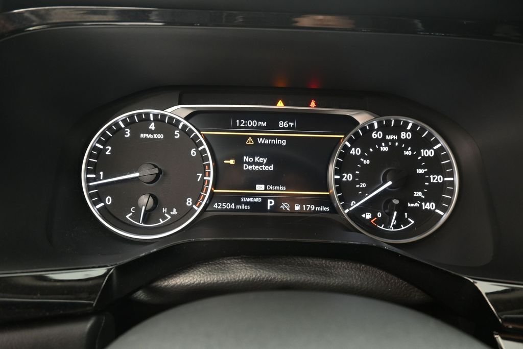 Used 2025 Gray Nissan SV image 11