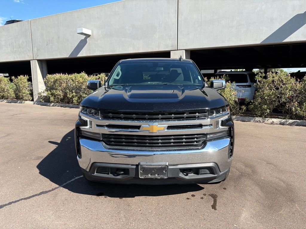 Used 2022 Black Chevrolet LT image 3