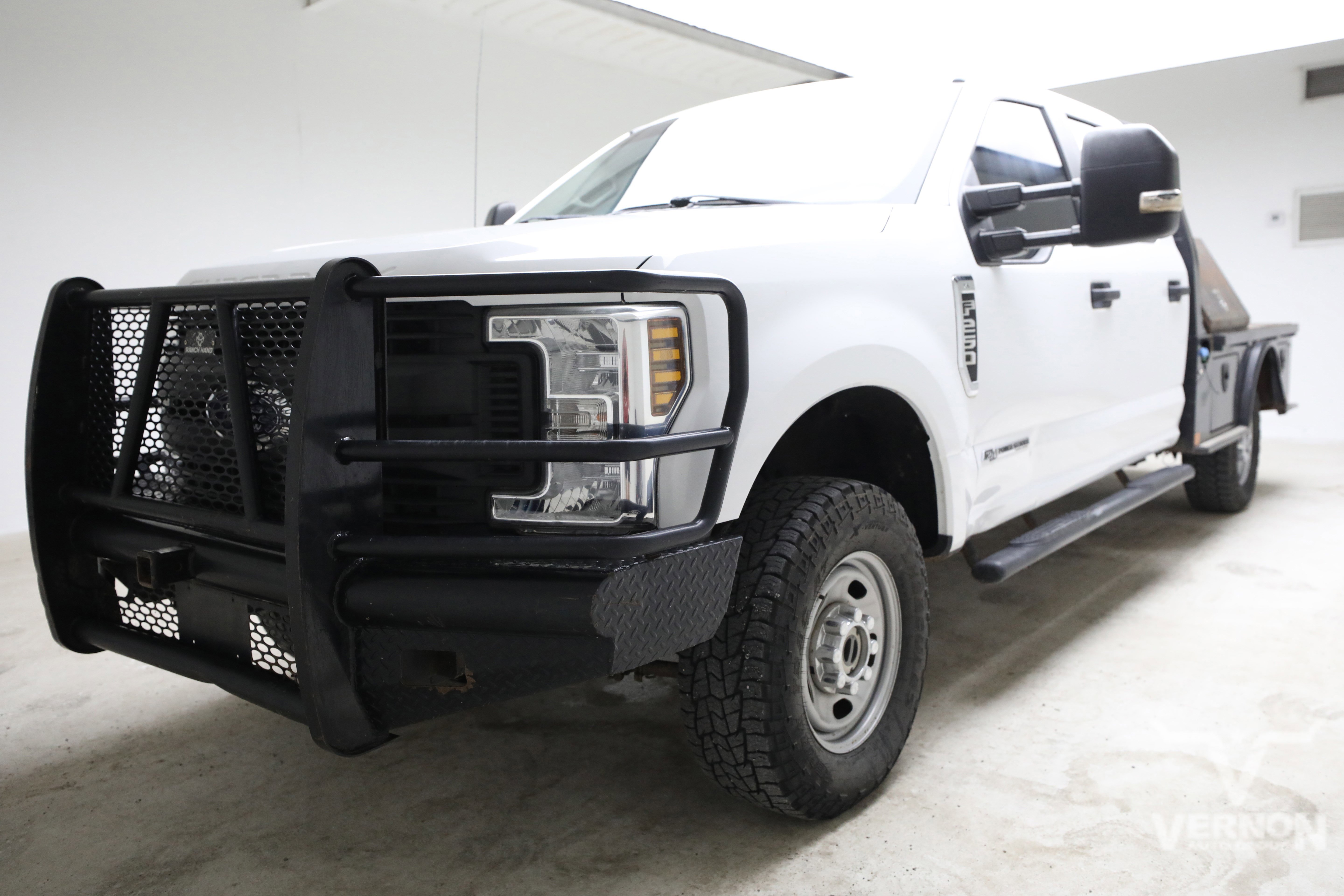 2018 Ford F-250 XL 4x4 Crew Cab 8' Box's photo