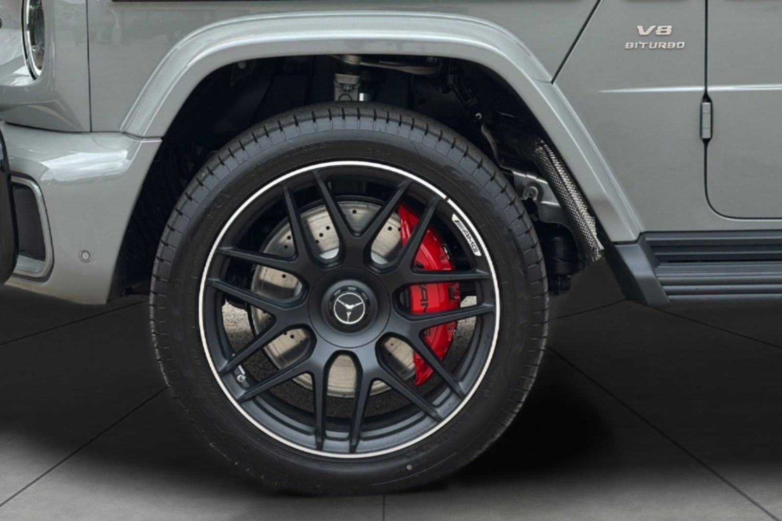New 2026 MANUFAKTUR Arabian Grey Non- Metallic Mercedes-Benz G 63 AMG® image 5