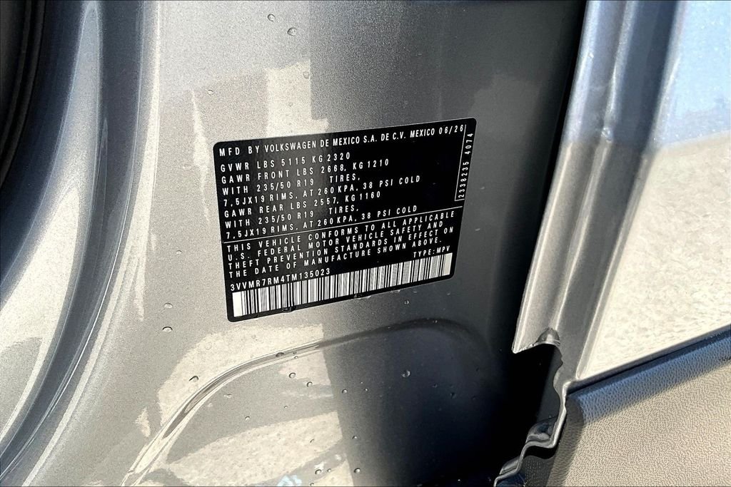 New 2026 Silver Volkswagen 2.0T SE image 20