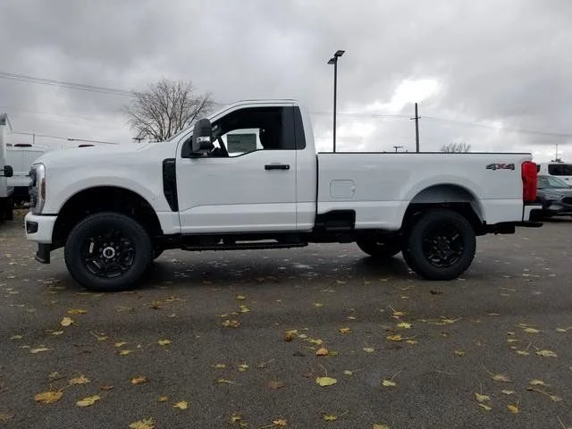 New 2026 Oxford White Ford F-250® XL image 7