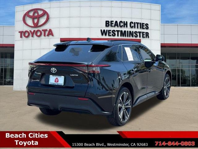 Certified Used 2023 BLACK Toyota  image 12