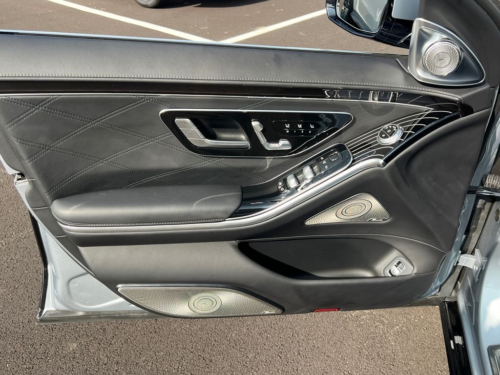 Certified Used 2024 Silver Mercedes-Benz Maybach S 680 image 11