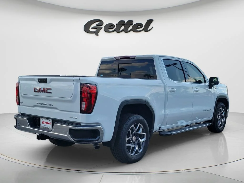 New 2026 Summit White GMC SLE image 5