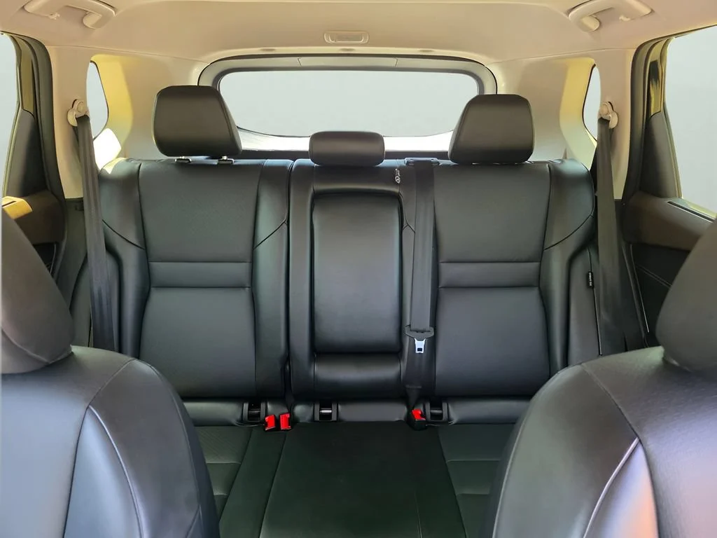 Used 2023 Black Nissan SV Intelligent AWD image 24