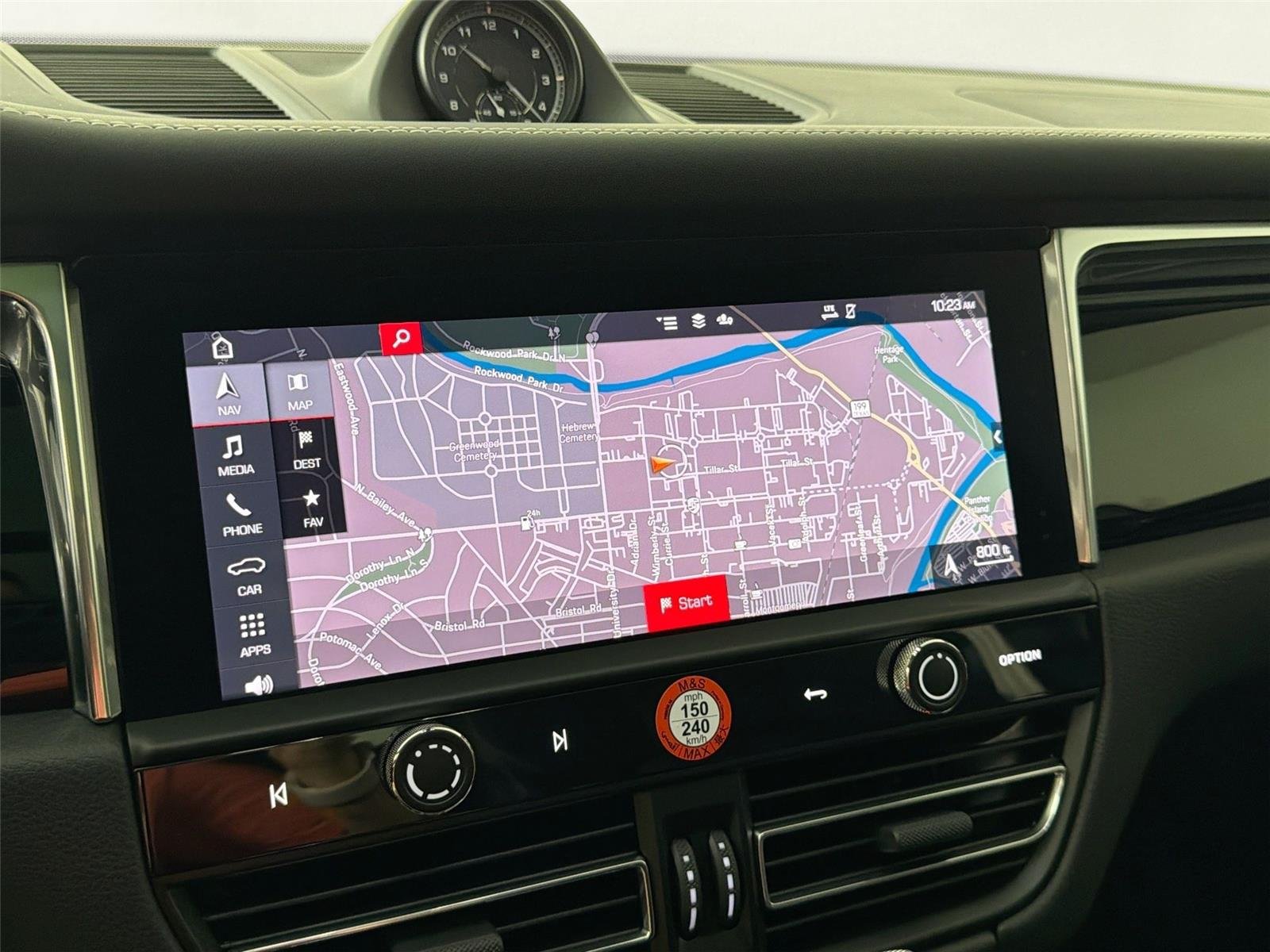 2025 Porsche Macan S - Photo 22