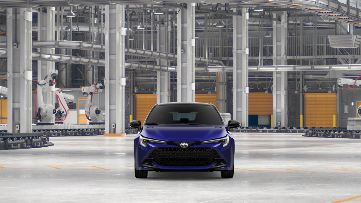 New 2026 Blue Crush Metallic with Midnight Black Metallic roof Toyota SE image 17