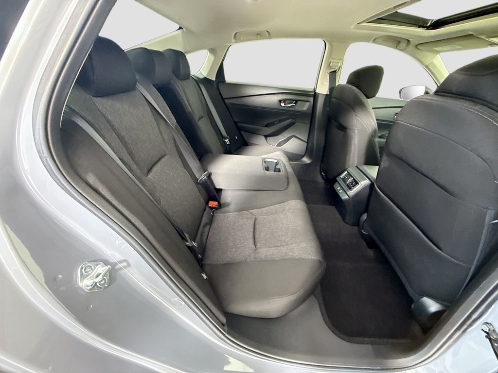 Certified Used 2025 Urban Gray Pearl Honda SE image 22