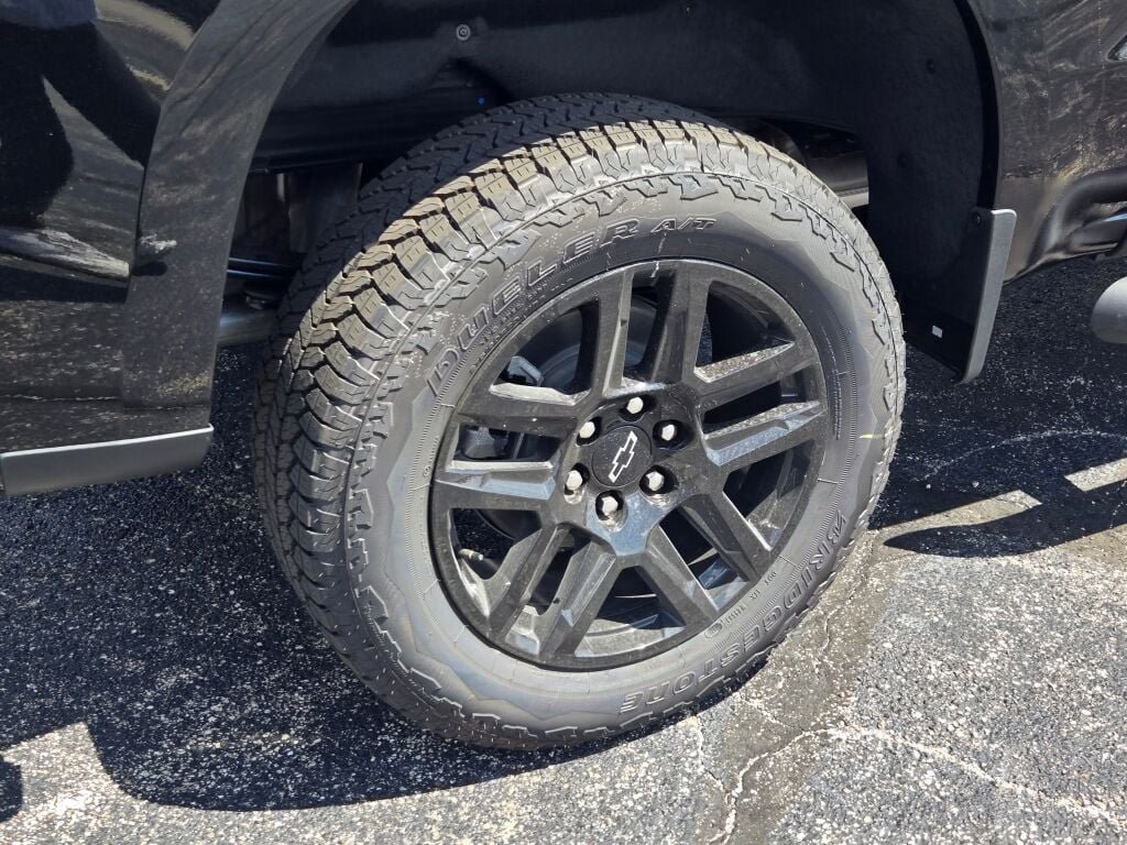 2026 Chevrolet Silverado 1500 LT Trail Boss - Photo 11