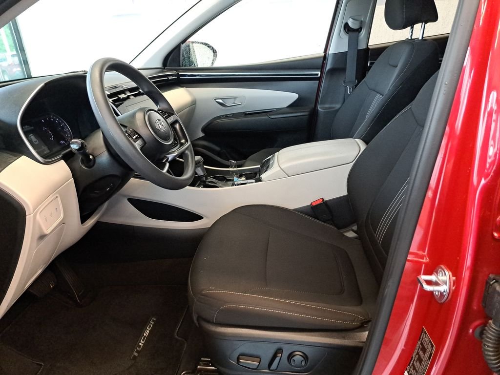 Used 2023 Red Hyundai SEL image 15