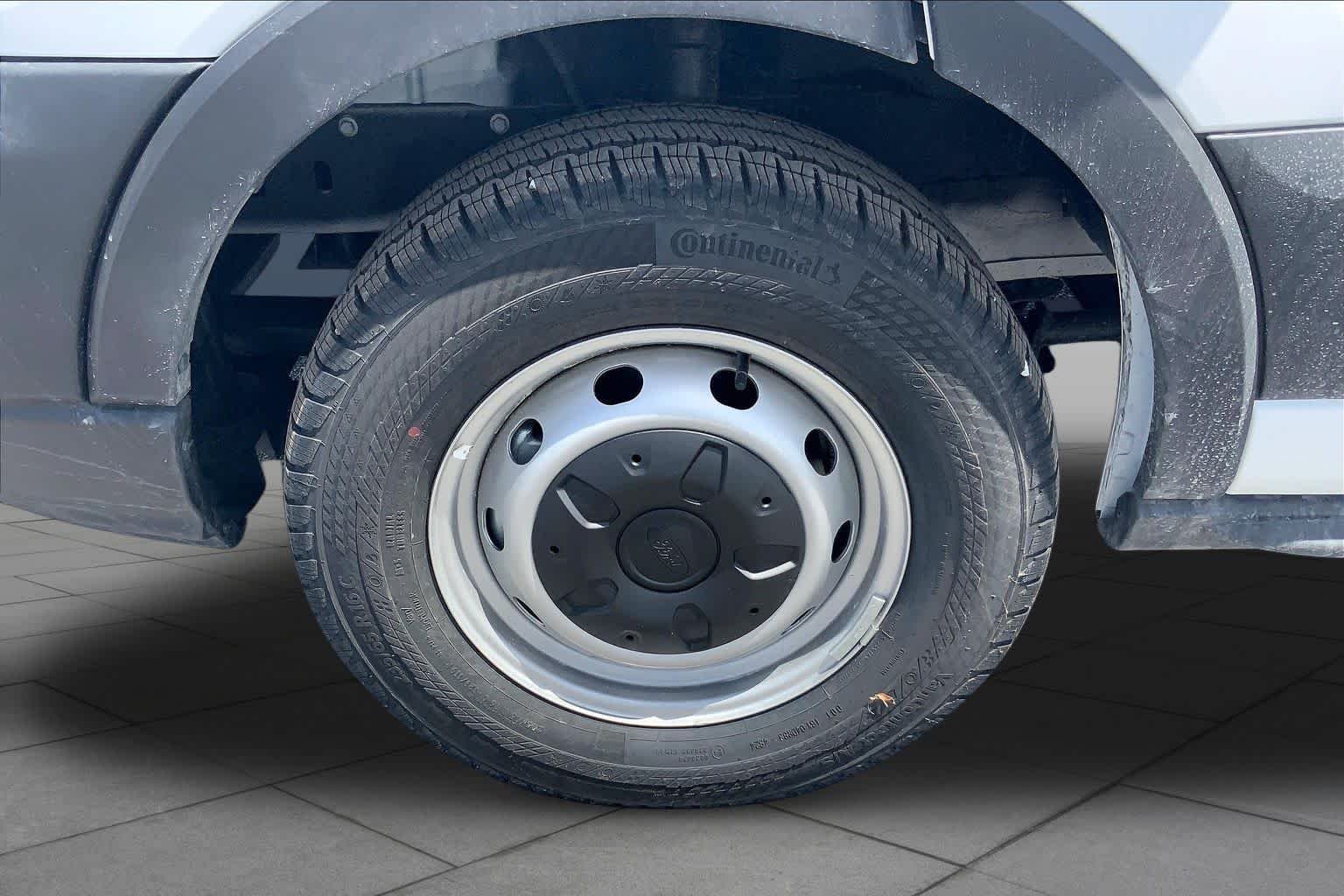 2025 Ford Transit Van Base - Photo 12