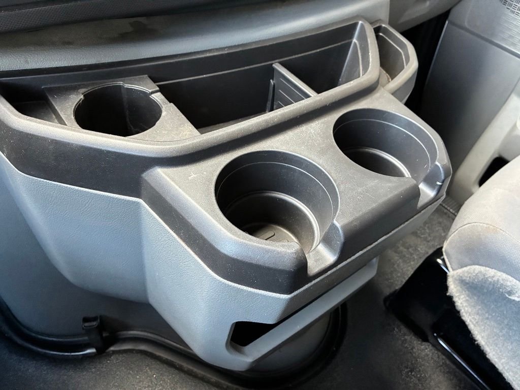 Used 2014 Oxford White Ford XLT image 25