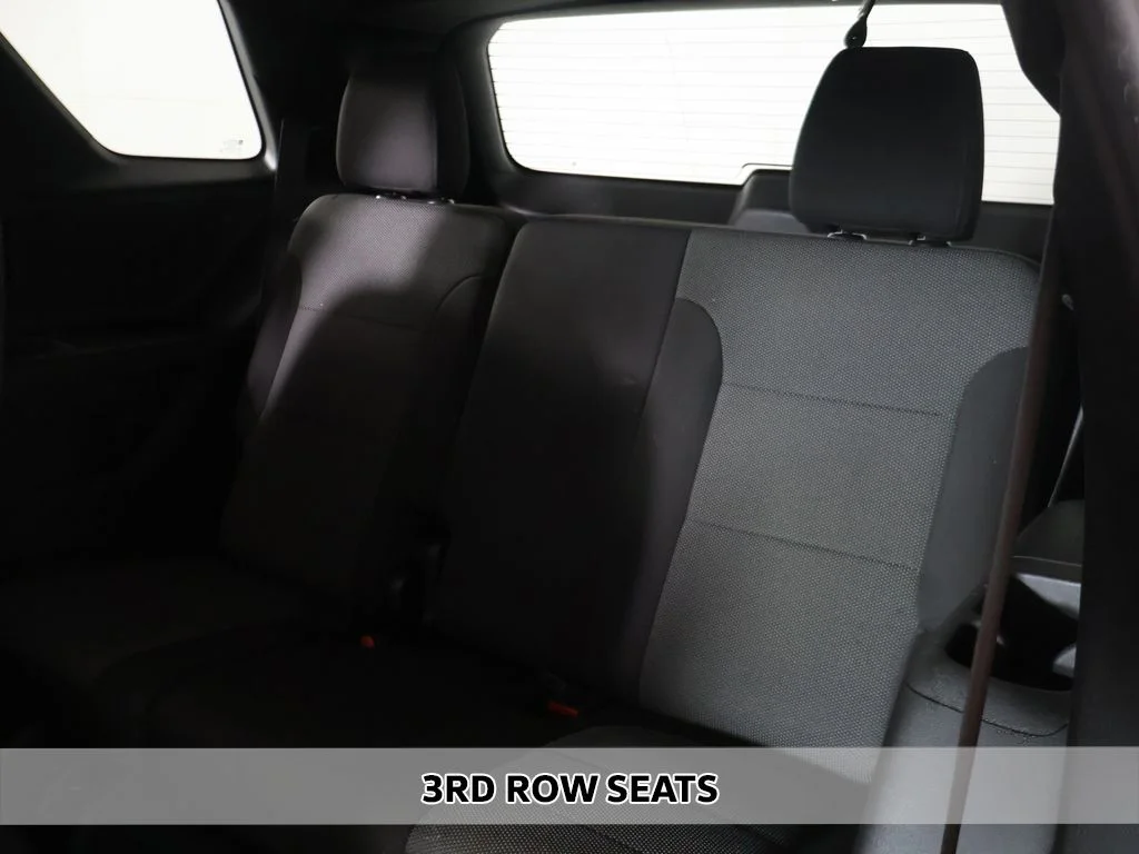 Used 2023 Gray Chevrolet LT image 8