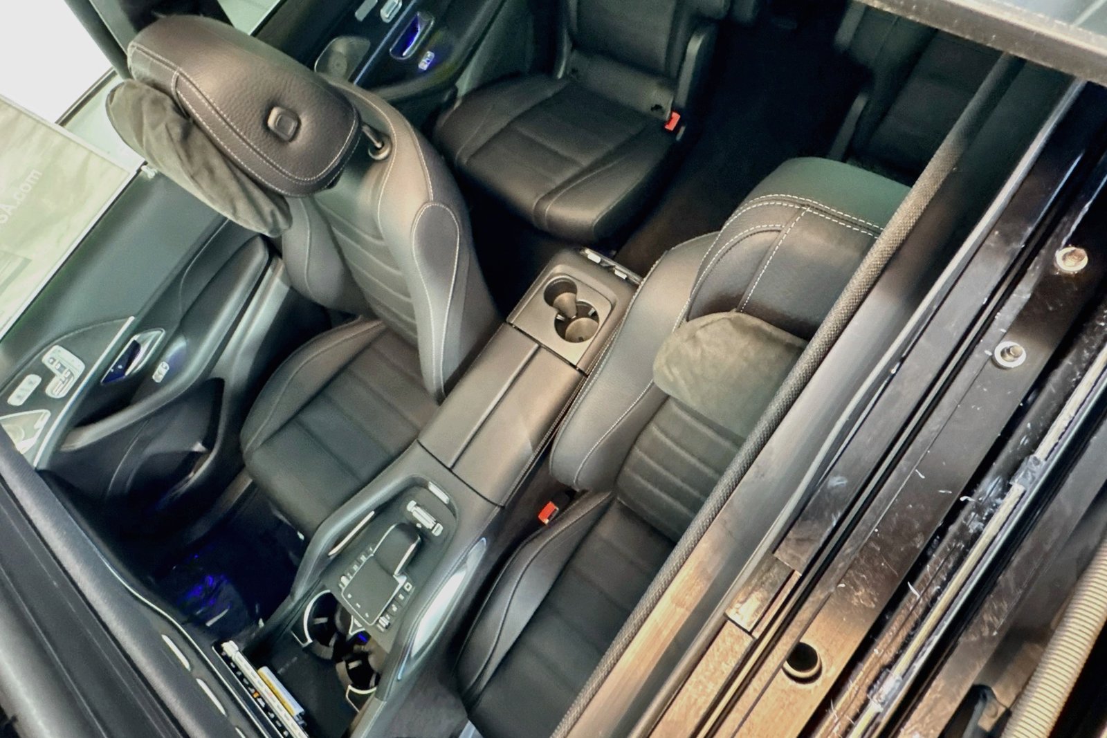 New 2026 Obsidian Black Metallic Mercedes-Benz GLS 580 image 19