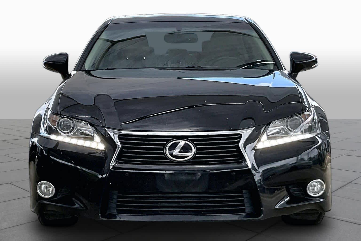Used 2015 Obsidian Lexus  image 4