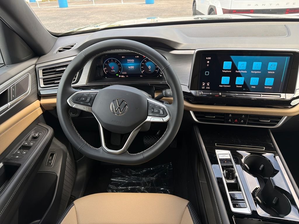 New 2026  Volkswagen SE w/Technology image 15