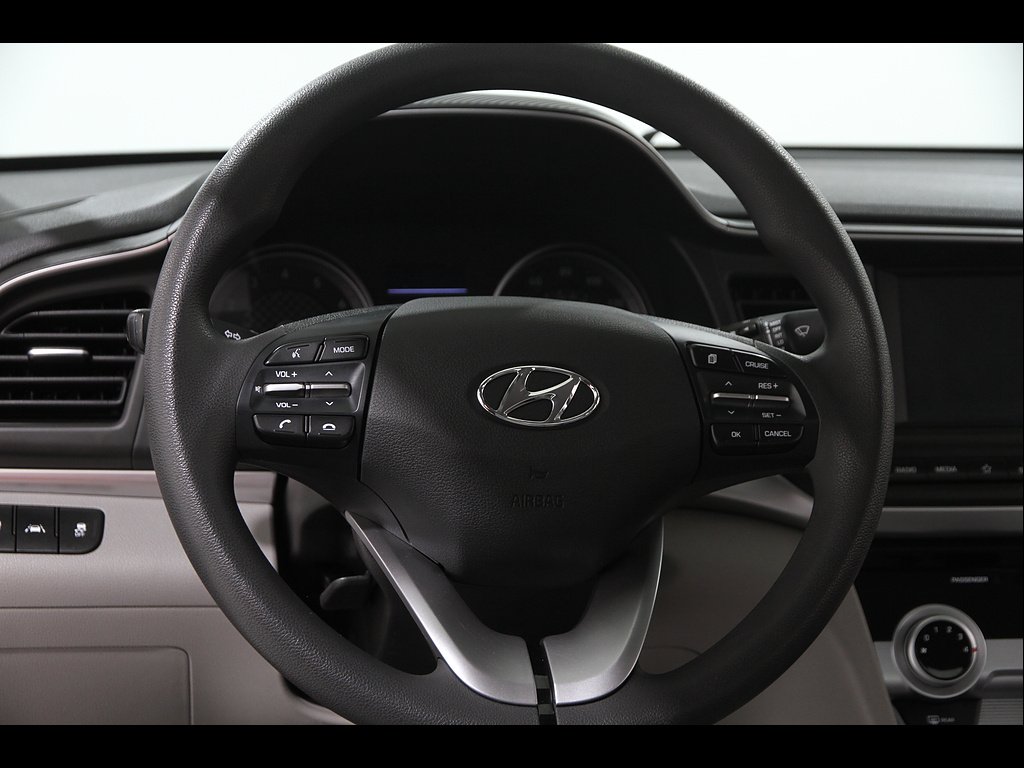 Used 2019 Scarlet Red Hyundai SEL image 7