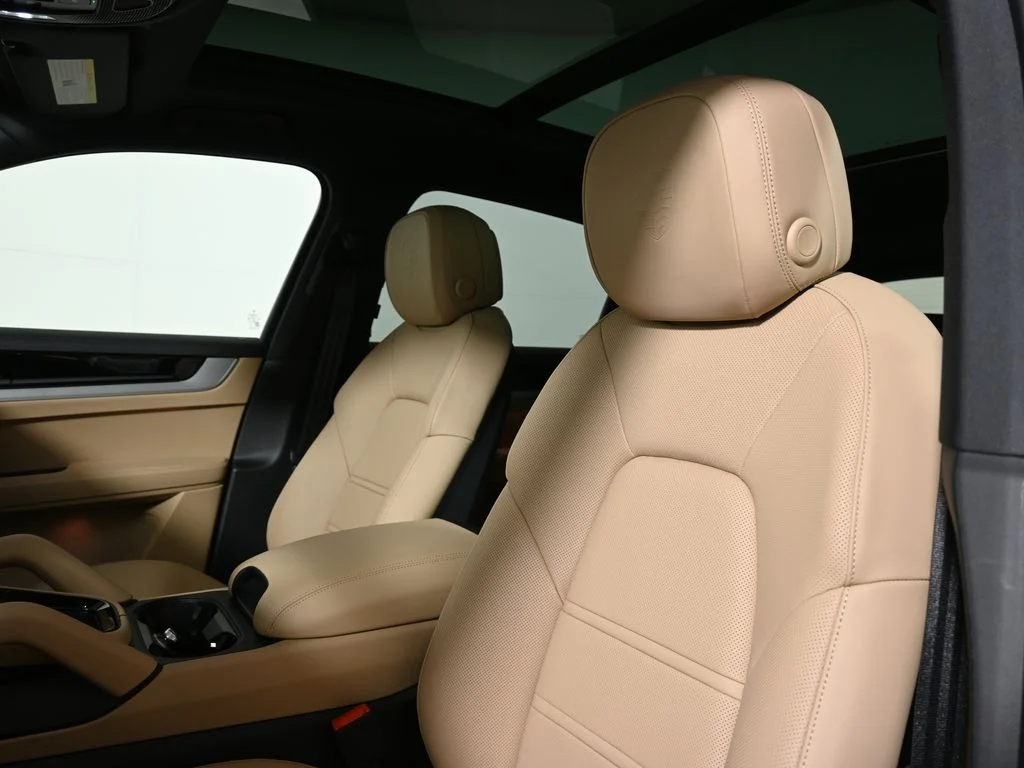 2026 Porsche Cayenne Base - Photo 15
