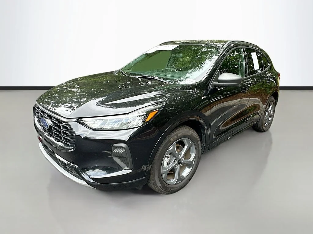 Used 2023 Black Ford ST-Line image 1