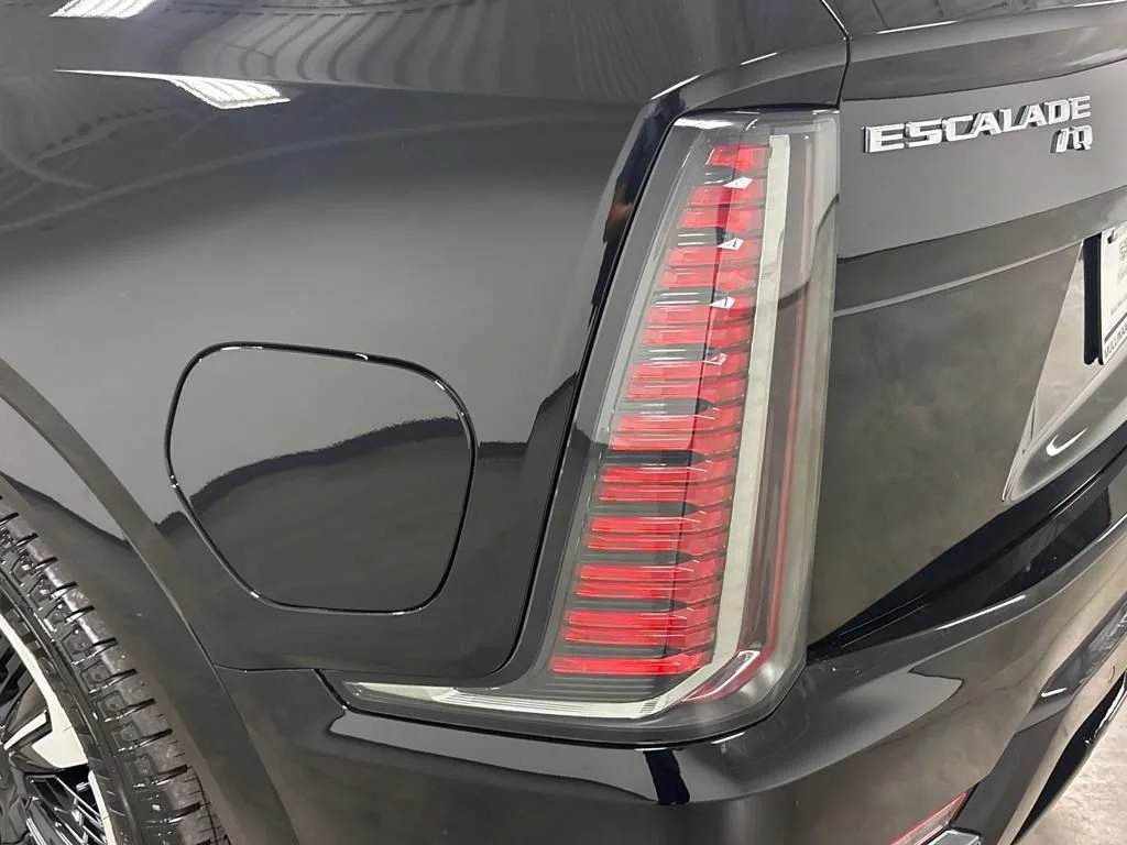 2025 Cadillac Escalade IQ Sport 2 - Photo 14