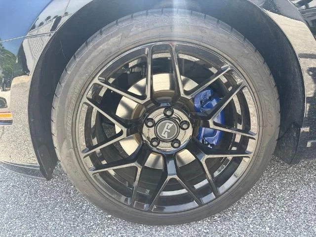 Used 2014 Black Ford GT Premium image 29