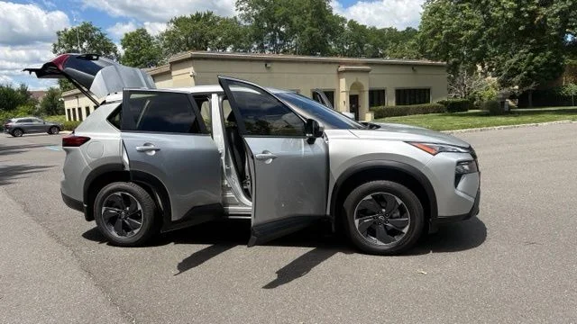 Used 2024 Brilliant Silver Metallic Nissan SV image 53