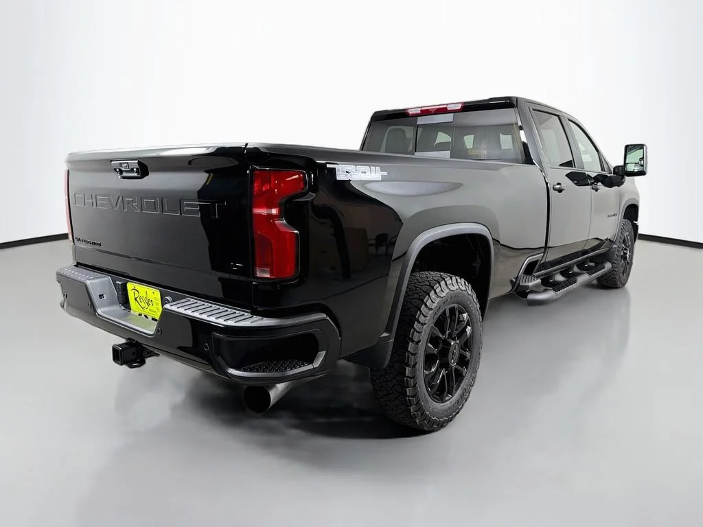 2026 Chevrolet Silverado 3500HD LT - Photo 5