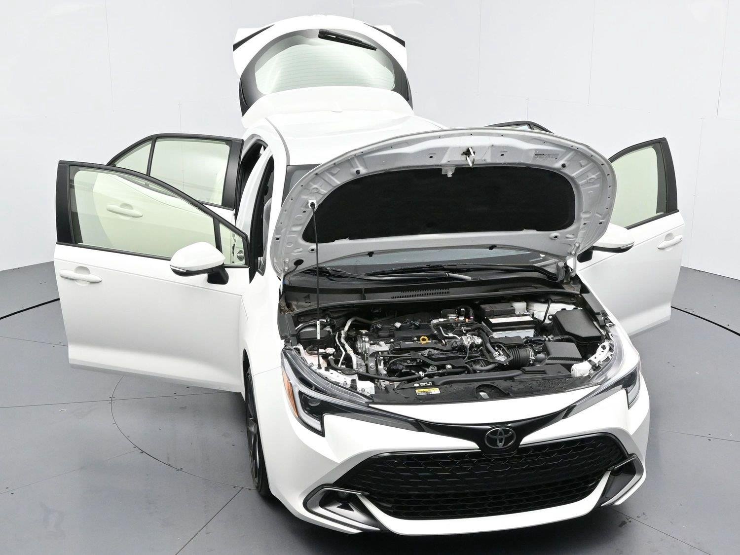 Used 2024 Ice Cap Toyota XSE image 42