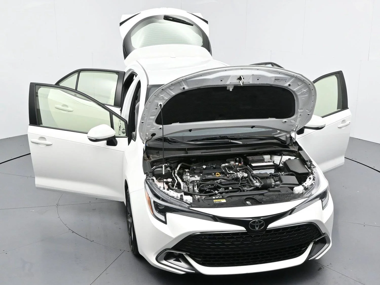 Used 2024 Ice Cap Toyota XSE image 42