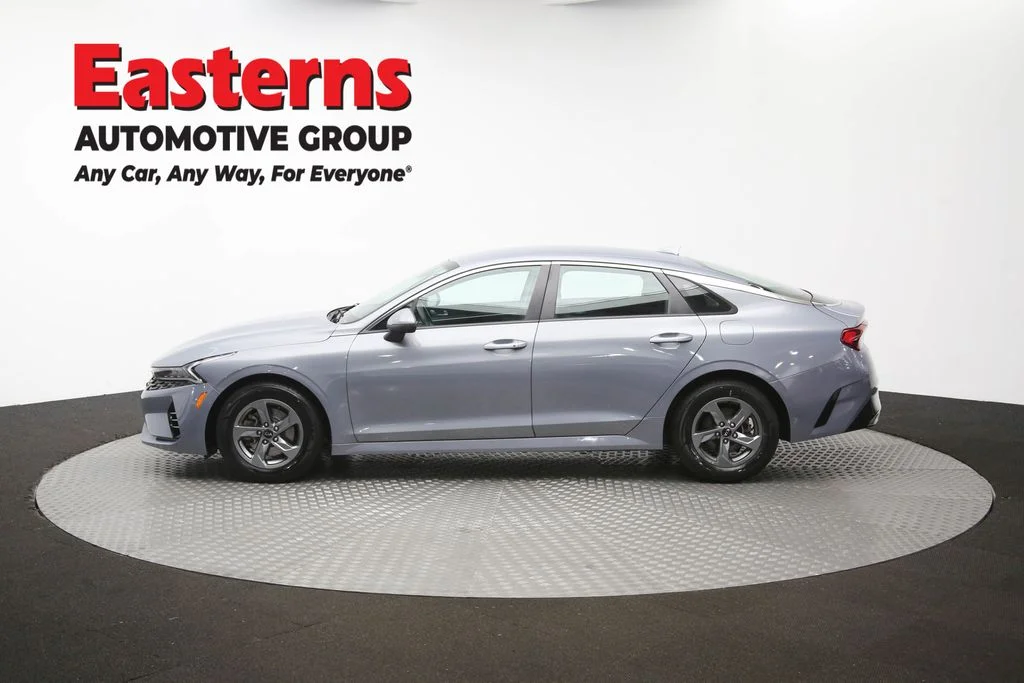Used 2021 Silver Kia LXS image 58