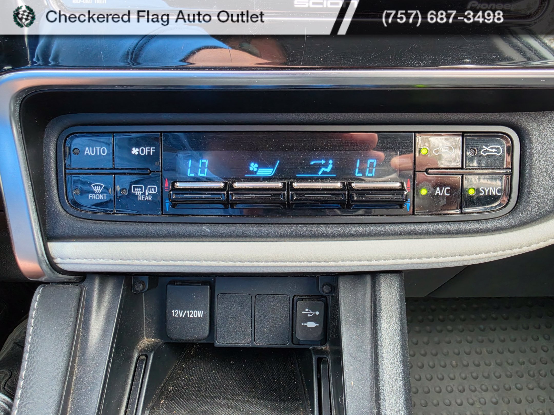 Used 2016 Blizzard Pearl Scion Base image 15