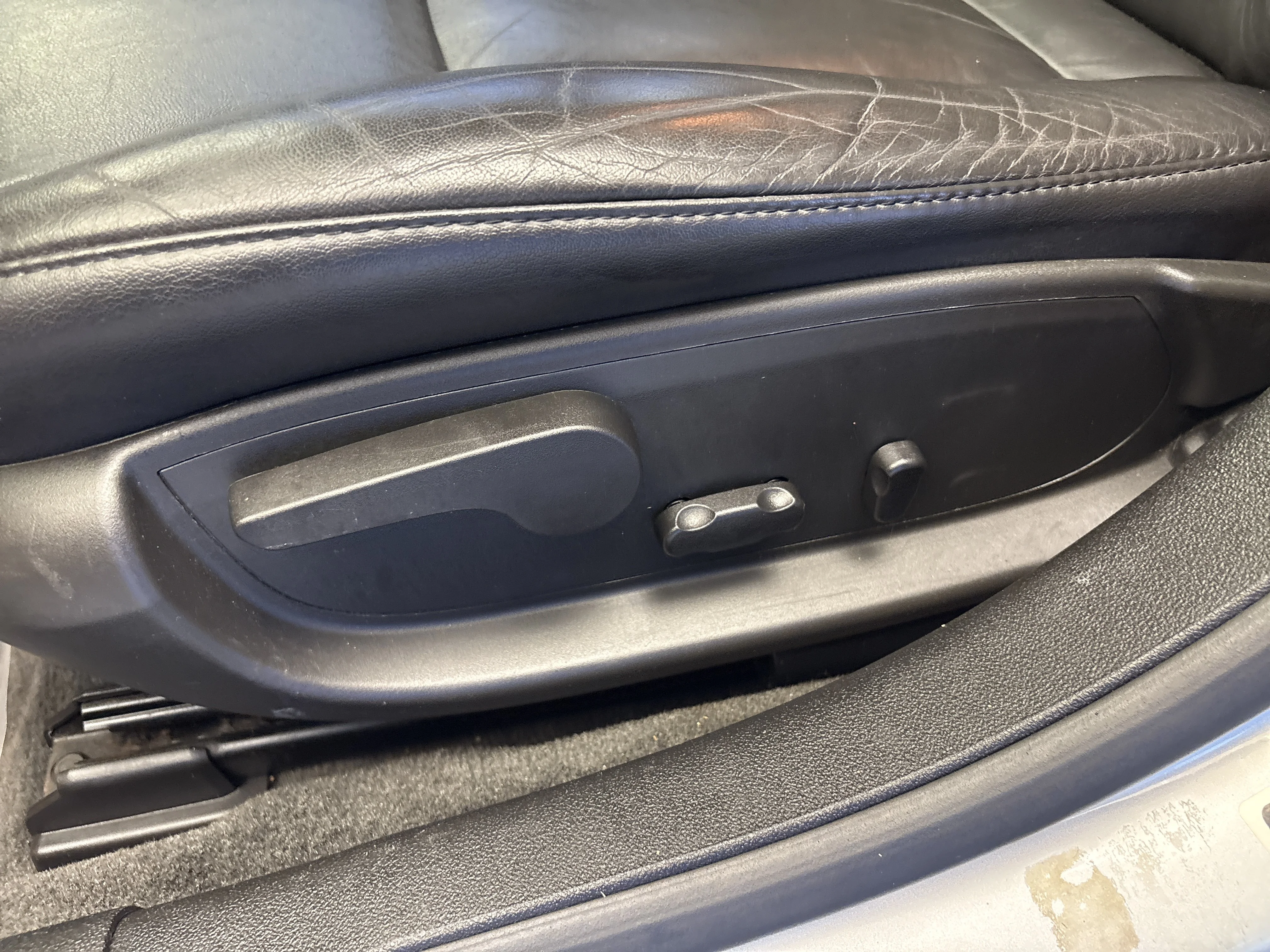 Used 2013 Silver Ice Metallic Chevrolet LTZ image 13