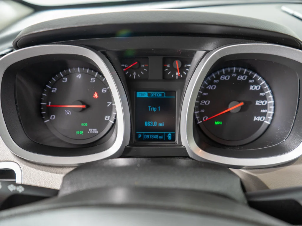 Used 2014 Gold Chevrolet LS image 17