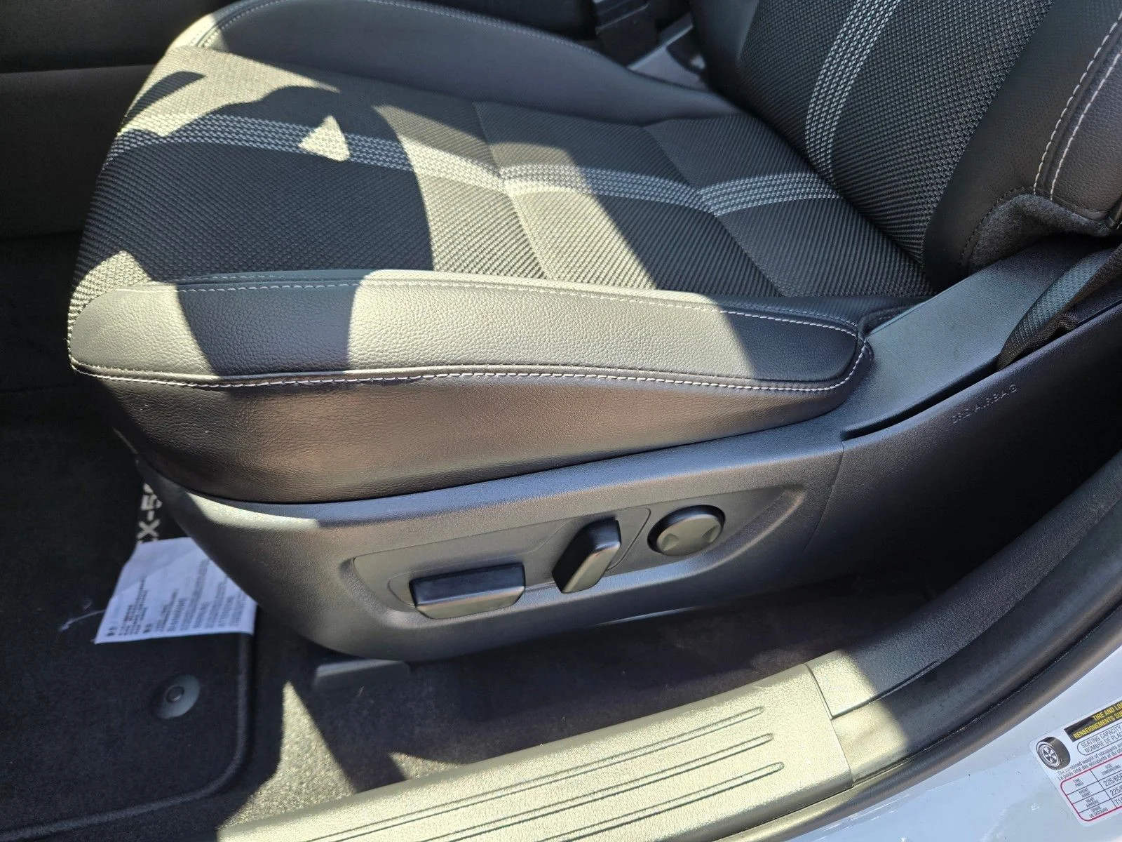 Certified Used 2025 Wind Chill Pearl Mazda 2.5 S Premium Package image 19
